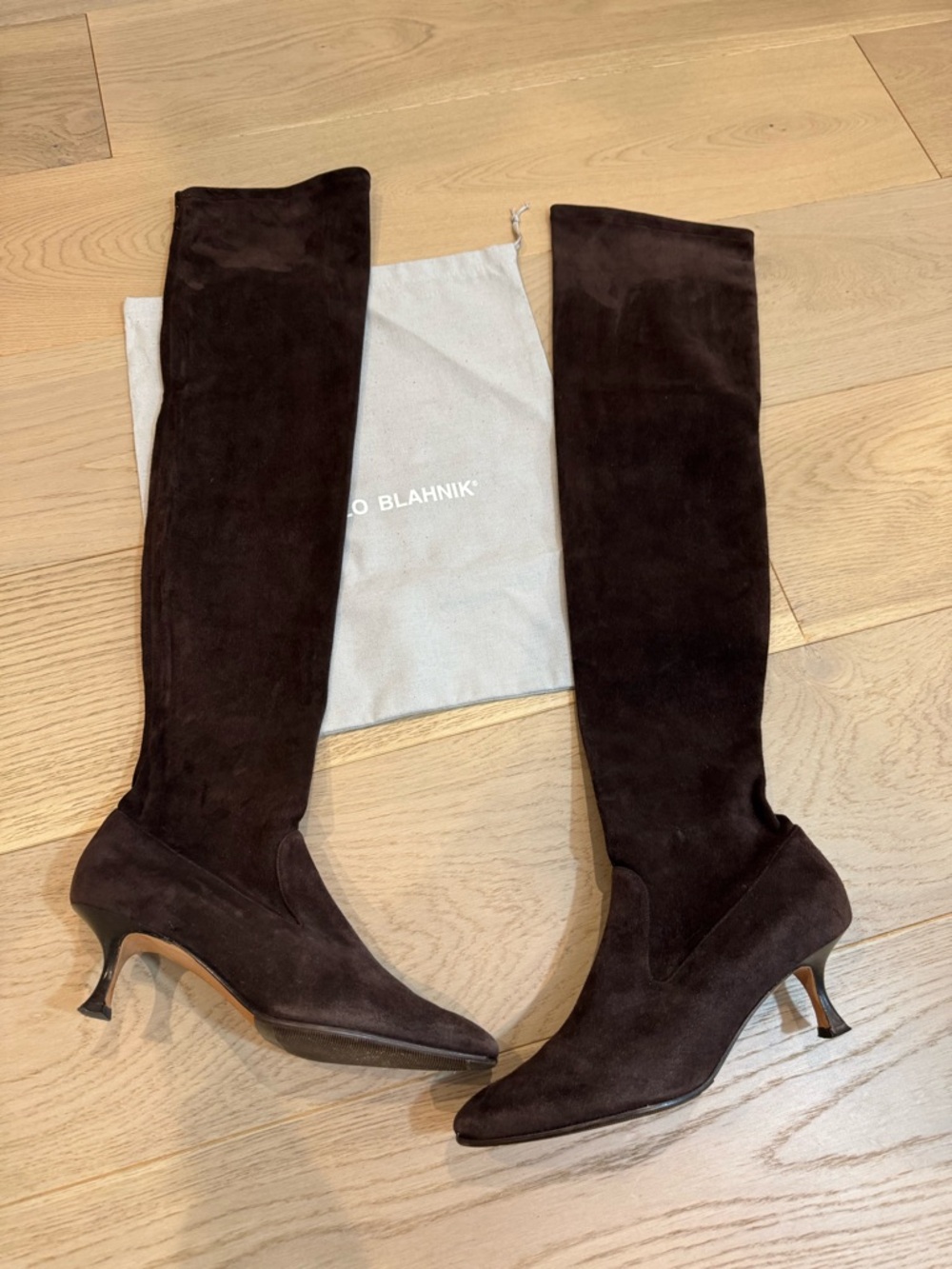 Manolo Blahnik Pascalarehi Suede Over-the-Knee Boots – Low Heel – 38.5 – Brown